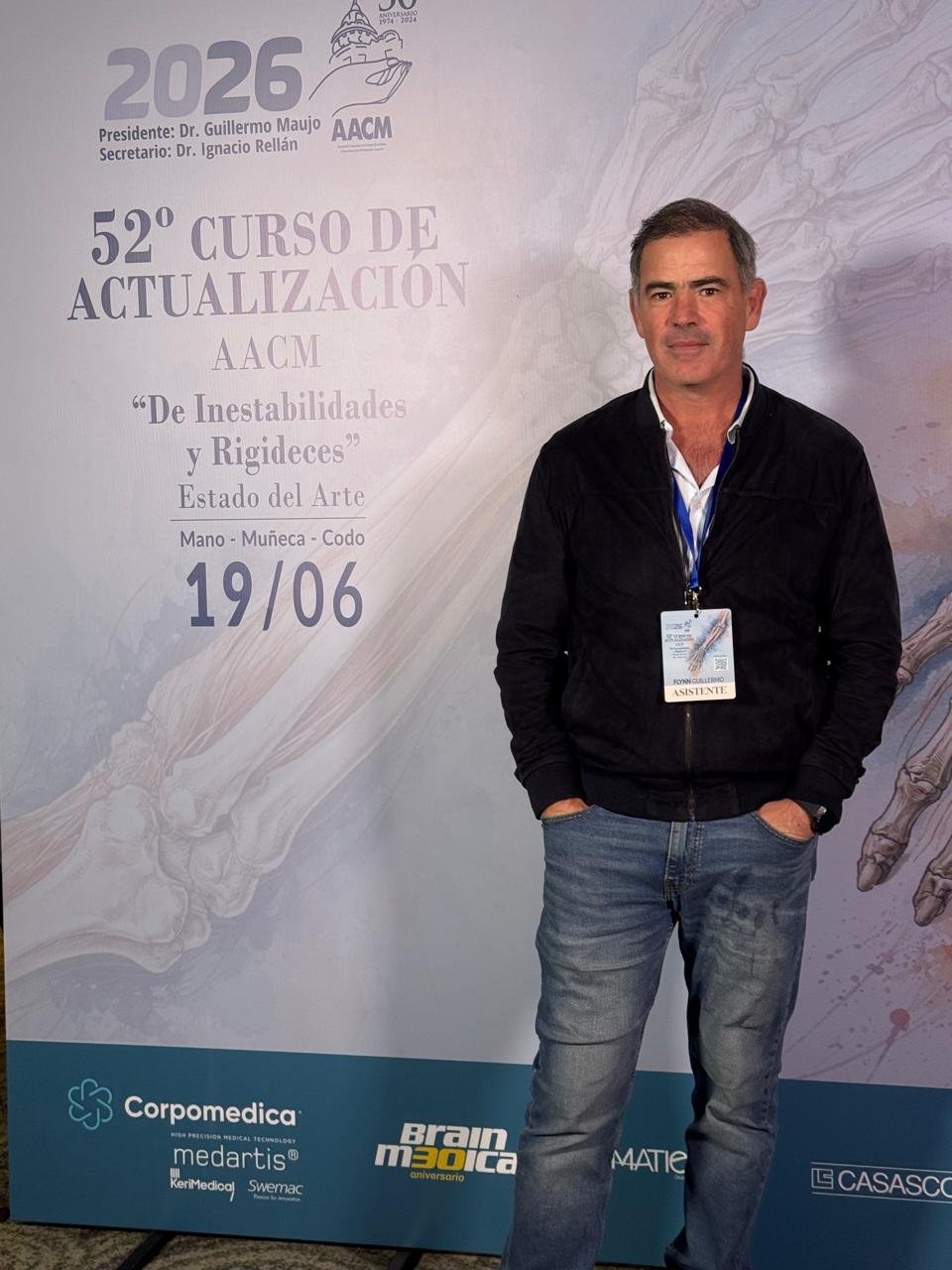 Dr. Flynn Guillermo, cirujano de miembro superior